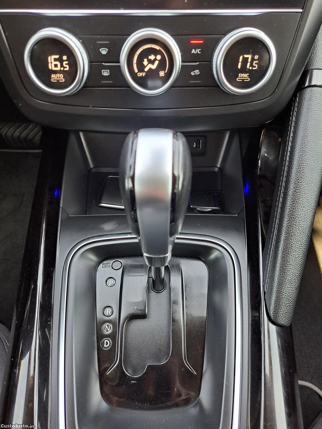 Renault Kadjar 1.3 TCE Intense EDC Cx. Automática — fotografia 14