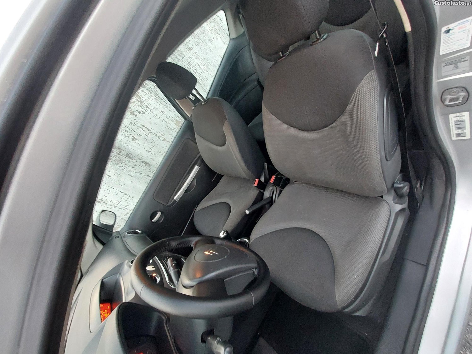 Citroën C2 RFM - 07 — photo 5