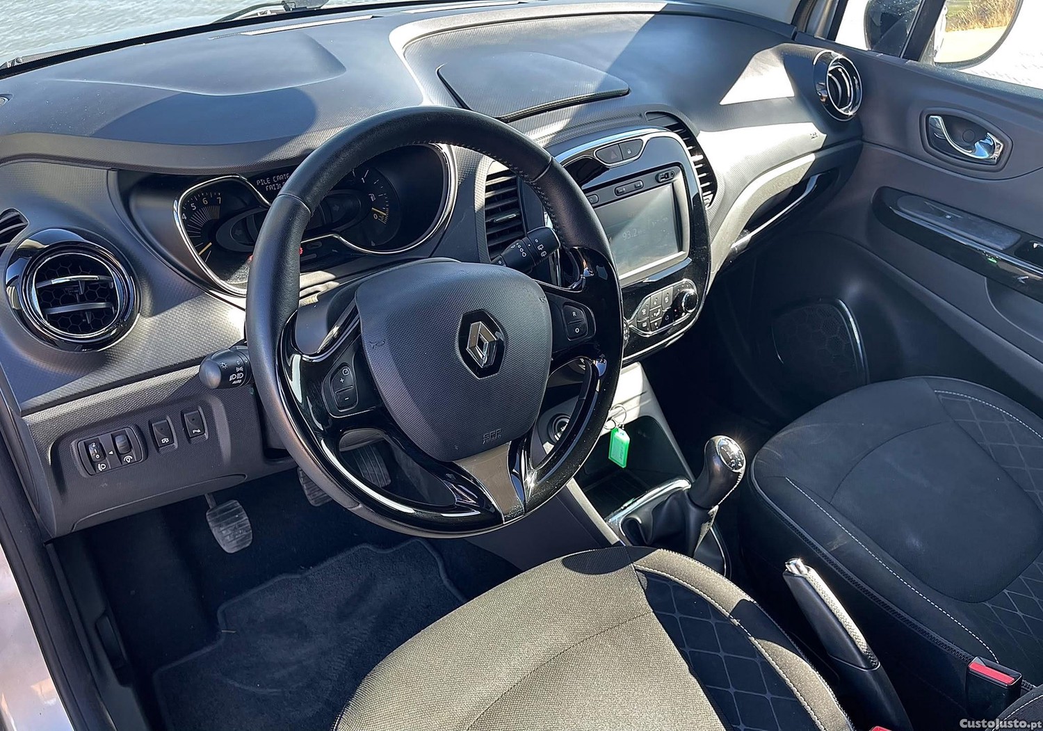Renault Captur 0.9 TCE — fotografia 6