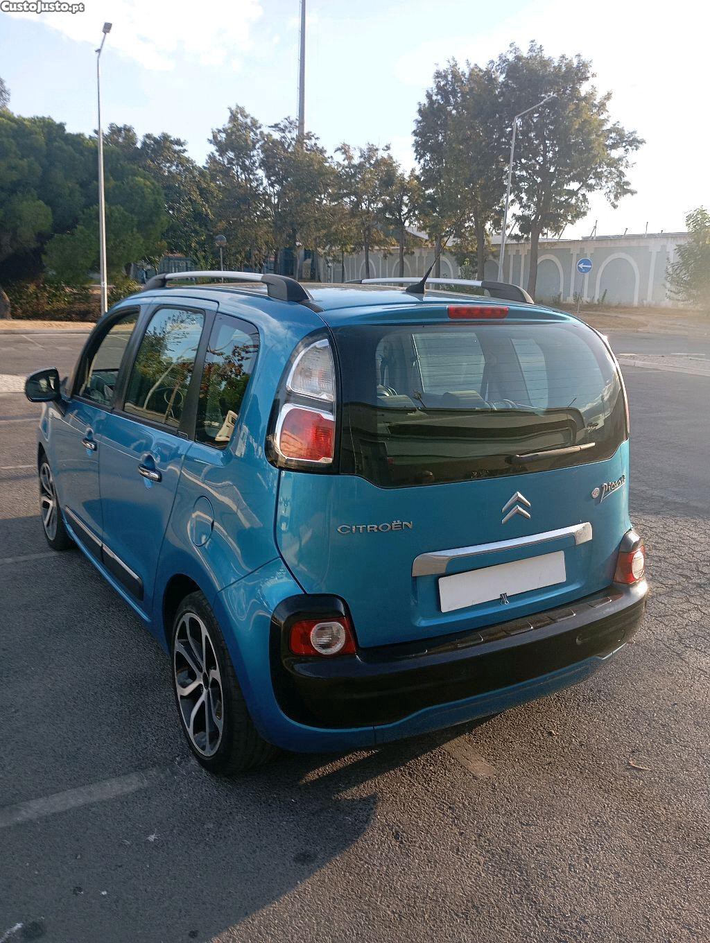 Citroën C3 Picasso 1.6 HDI 90CV EXCLUSIVE - 09 — photo 5