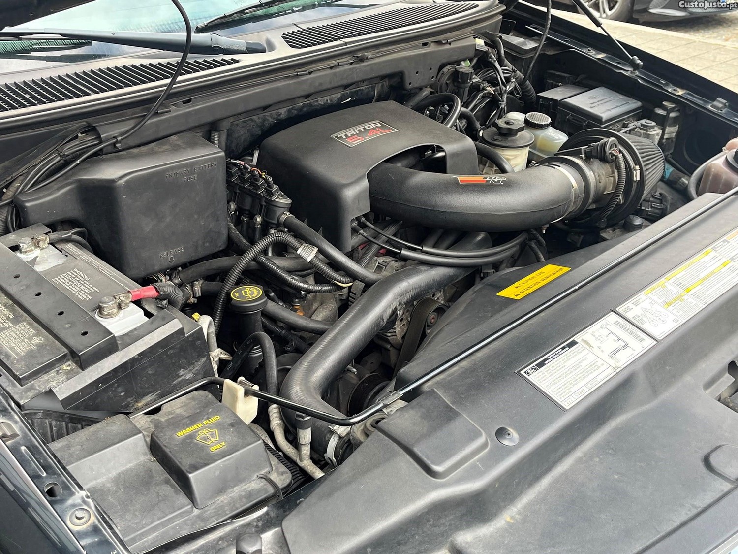 Ford Expedition Eddie Bauer 5.4 V8 GPL — fotografia 4