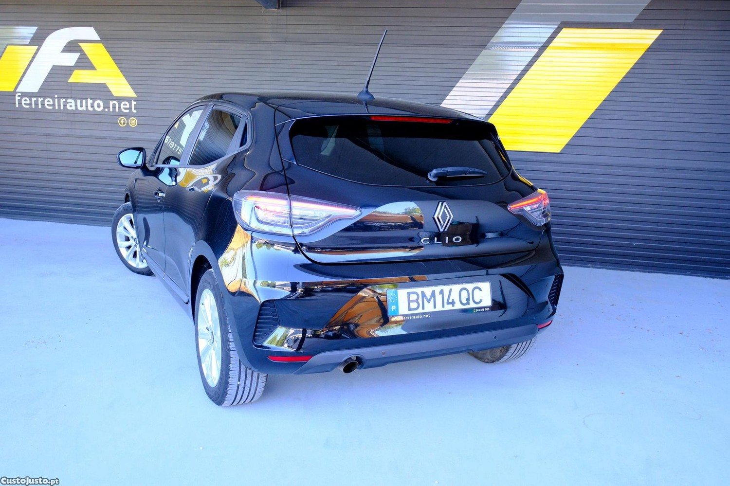 Renault Clio 1.0 TCe Evolution - 24 — photo 5