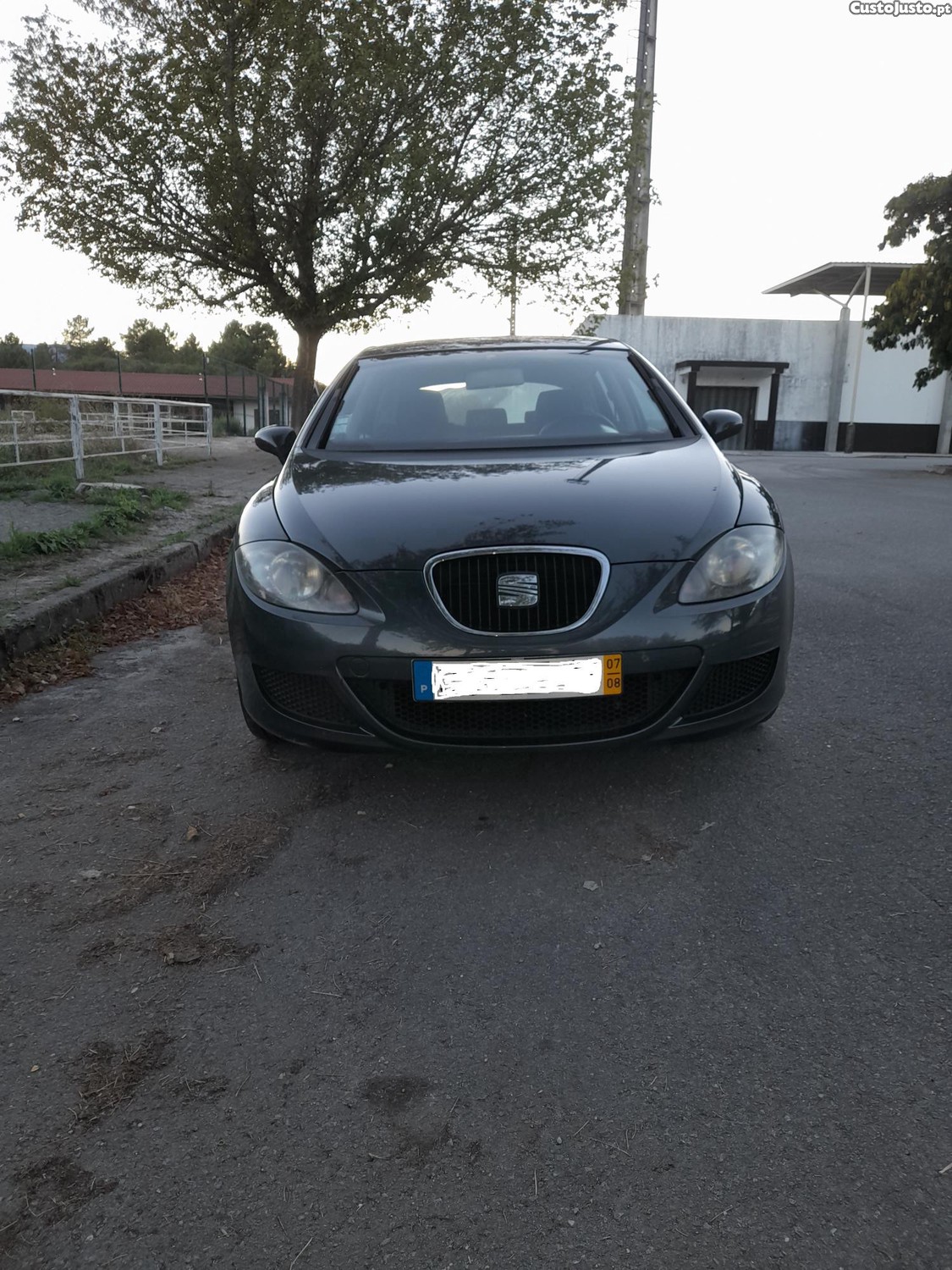 Seat Leon 1.9 tdi sport - 07 — photo 3