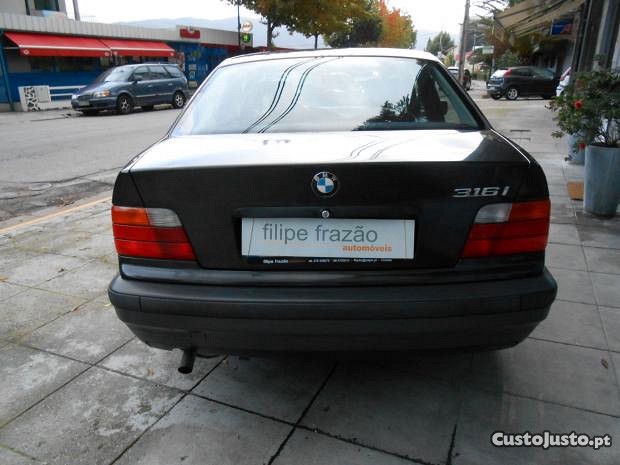 BMW 316 iACPackSport1Dono — photo 5