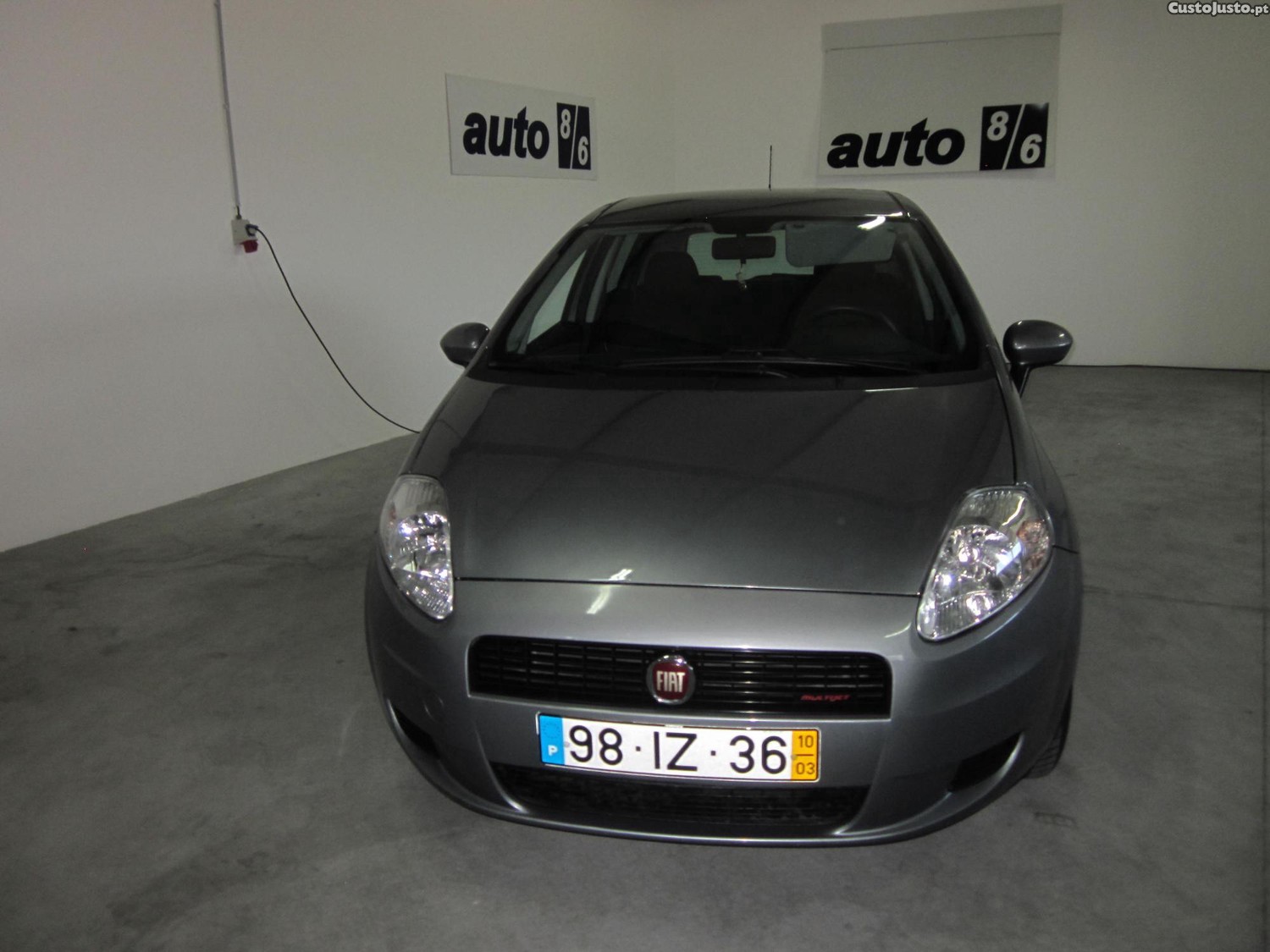 Fiat Punto 1.3 Mtj — fotografia 11