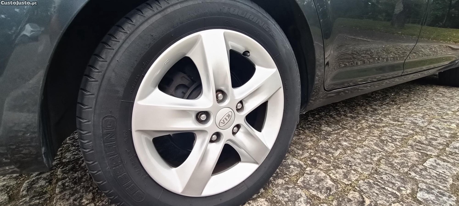 Kia Ceed Diesel - 10 — photo 5