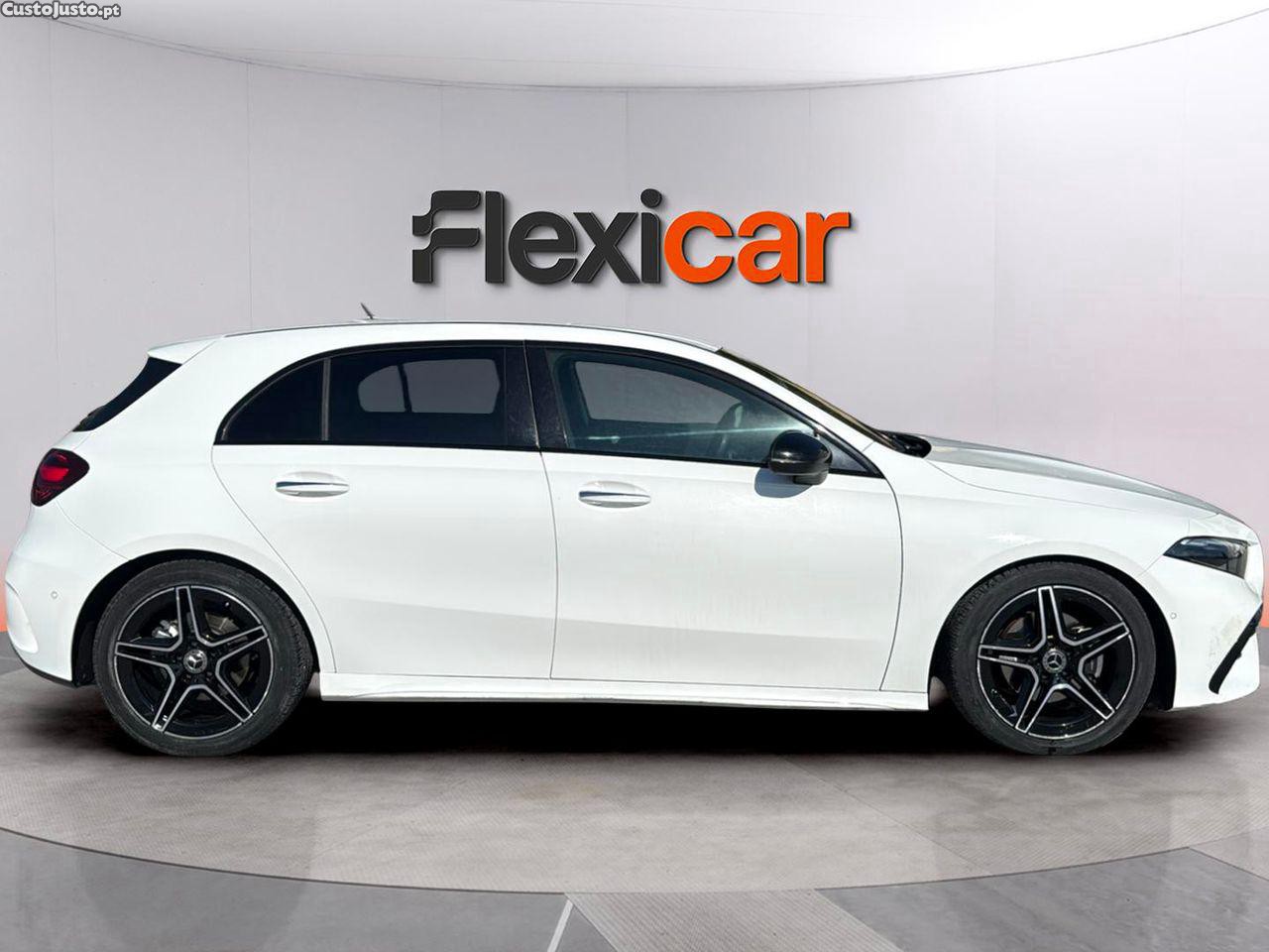 Mercedes-Benz A 200 7G-DCT AMG Line - 23 — photo 3