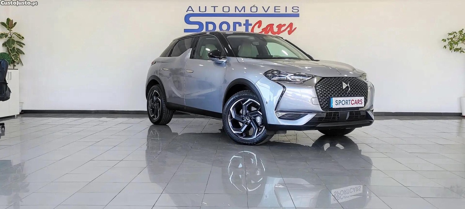 DS DS 3 CROSSBACK 1.2 PureTech Grand Chic EAT8 — photo 3