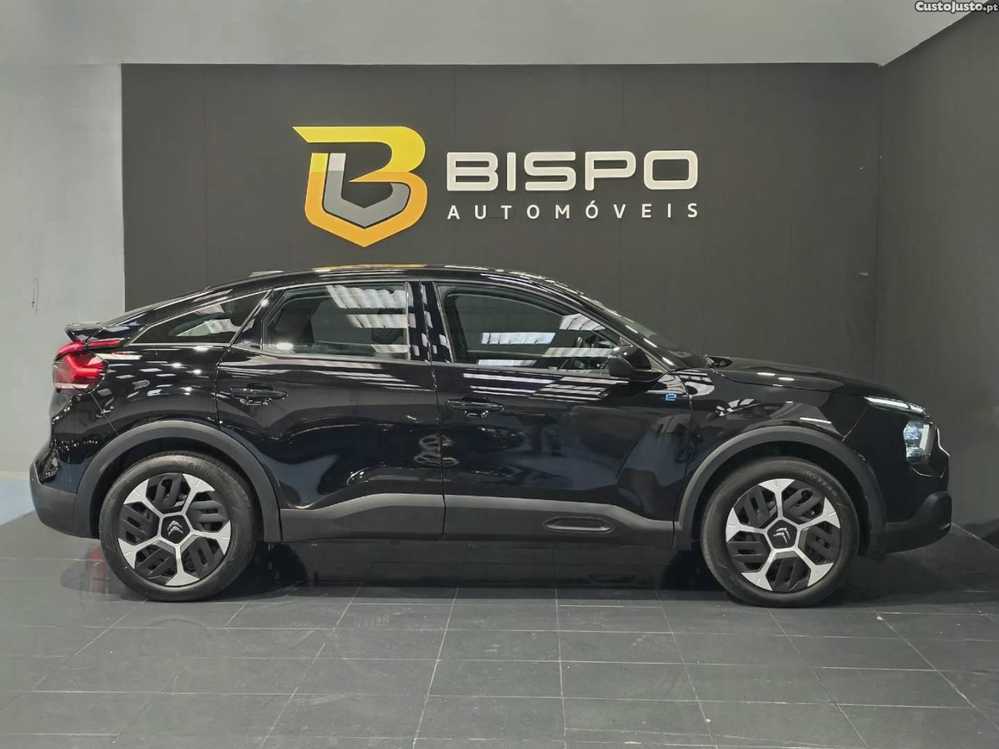 Citroën e-C4 50 kWh Feel - 24 — photo 5