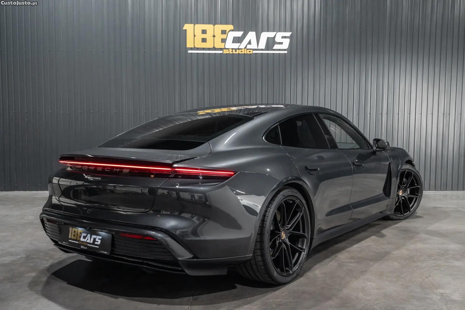 Porsche Taycan 4 - 21 — photo 5
