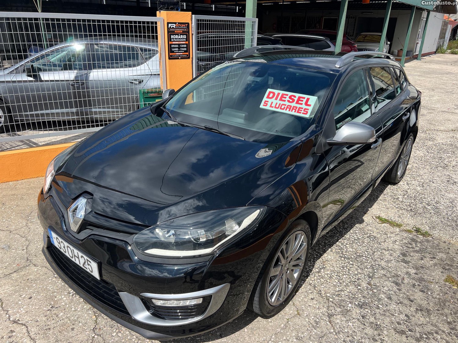 Renault Mégane Sport Tourer 1.5 dCi GT Line - 14 — photo 2