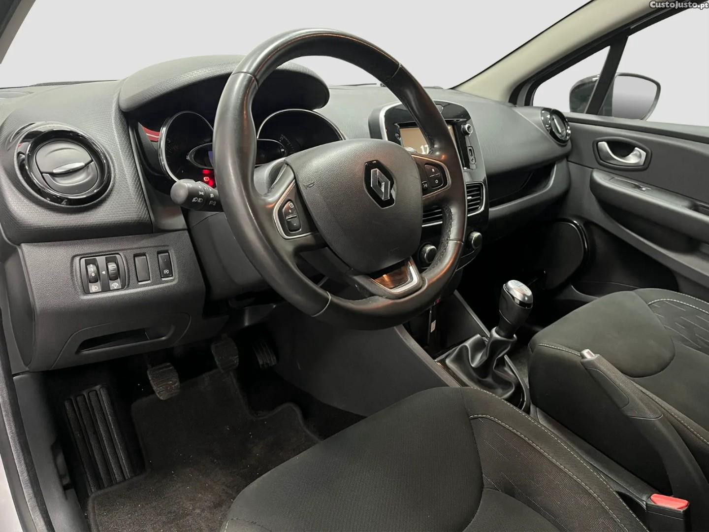 Renault Clio (Energy) TCe 75 Start & Stop LIMITED — fotografia 3