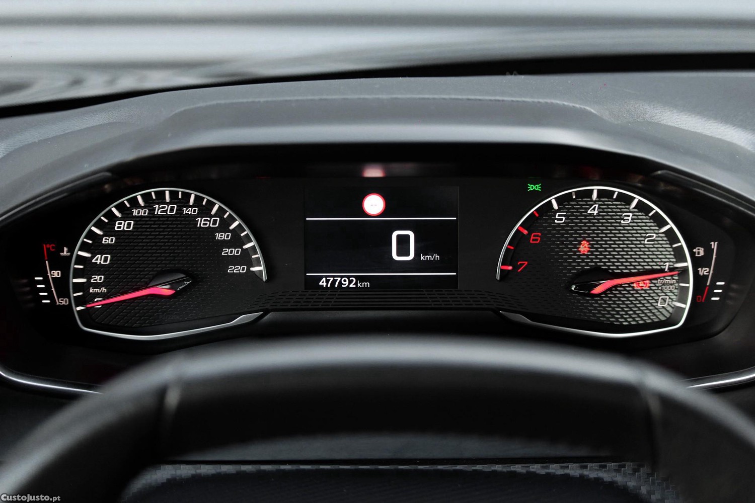 Peugeot 208 1.2 PureTech Active — fotografia 4