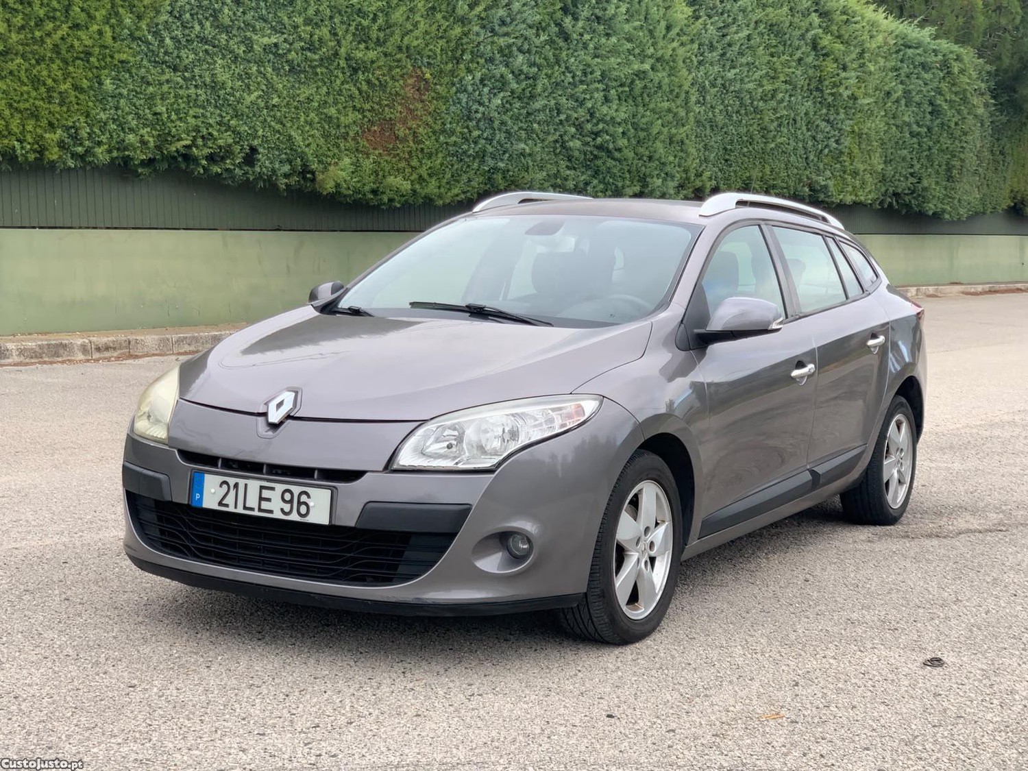 Renault Mégane sport tourer 1.5 dci 110 cv -196.000 mil kms - 10 — photo 2