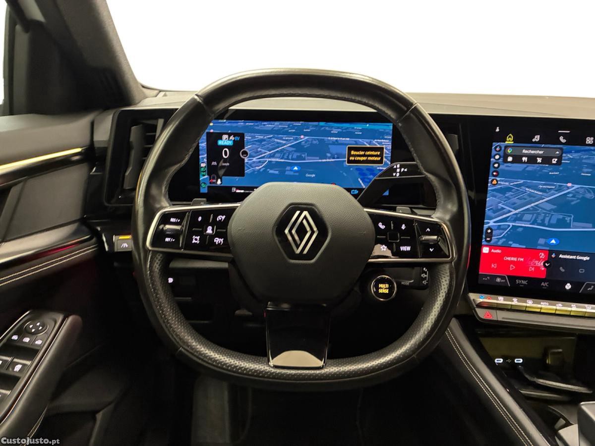 Renault  E-Tech Hybrid Techno - 23 — photo 5