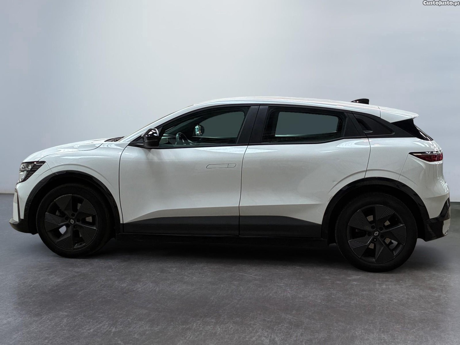 Renault Mégane E-Tech Autonomie Urbaine Equilibre GSR2 - 24 — photo 2