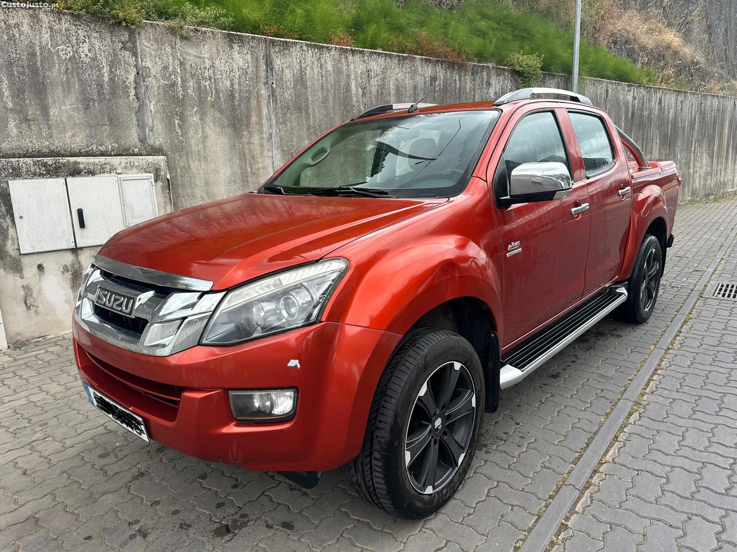 Isuzu D-Max 4x4 — fotografia 10