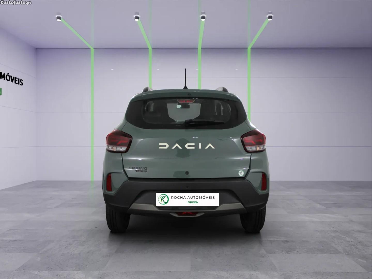 Dacia Spring Electric 45 Essential — fotografia 12