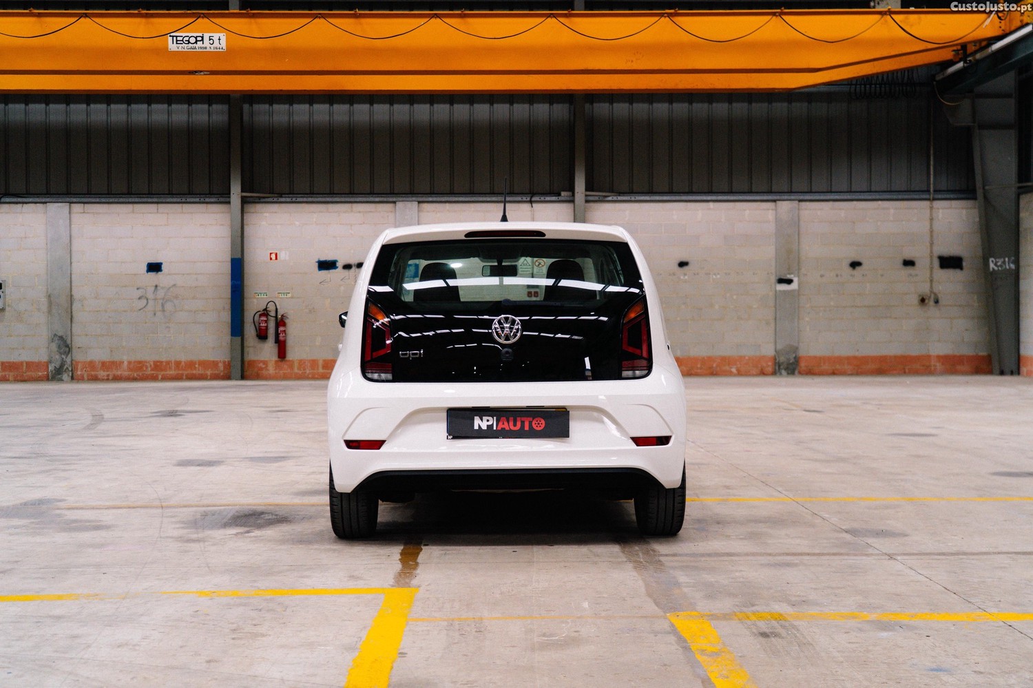 Volkswagen Up! 1.0 automático — fotografia 8