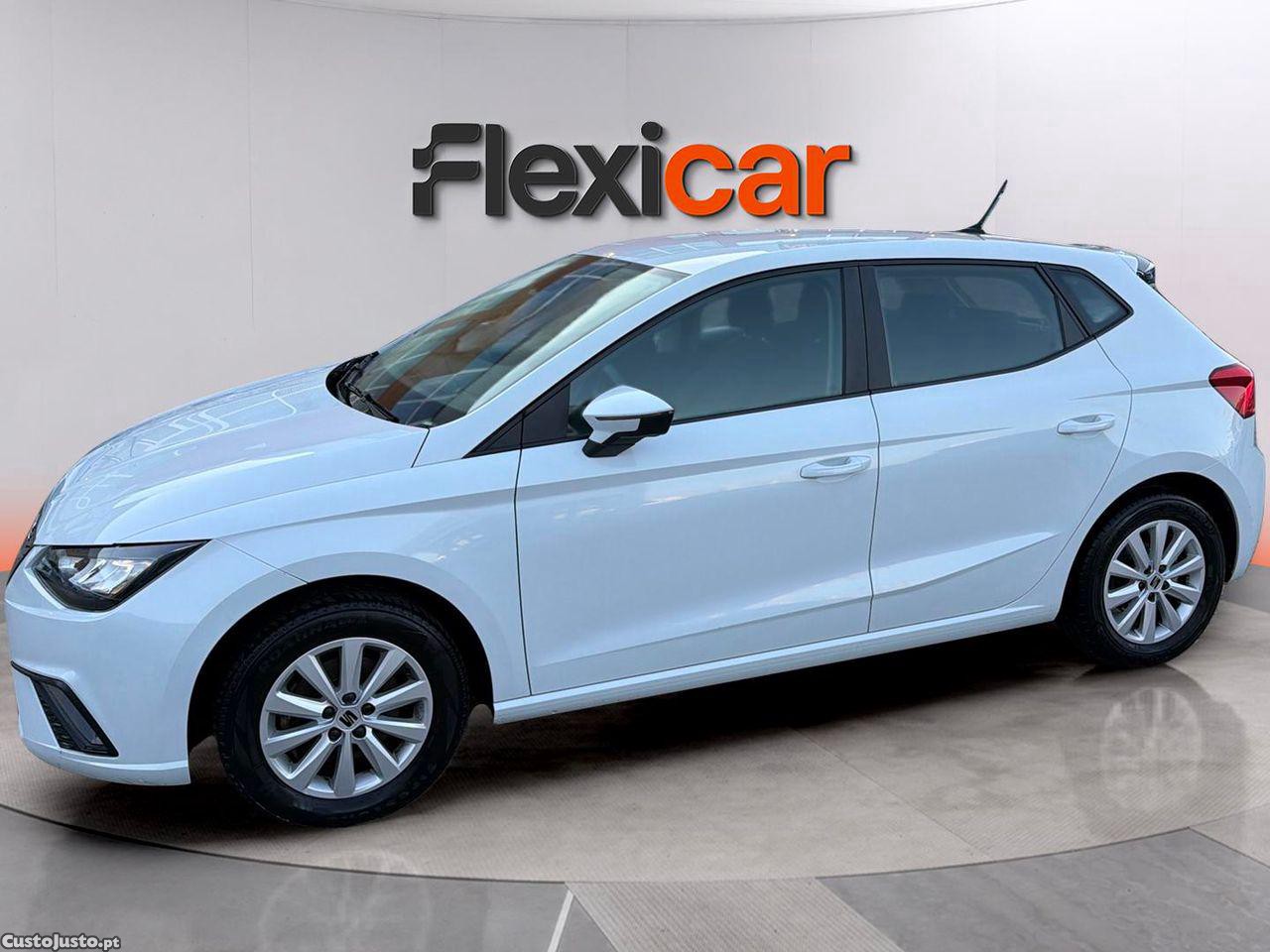 Seat Ibiza 1.0 TSI Style DSG - 24 — photo 3