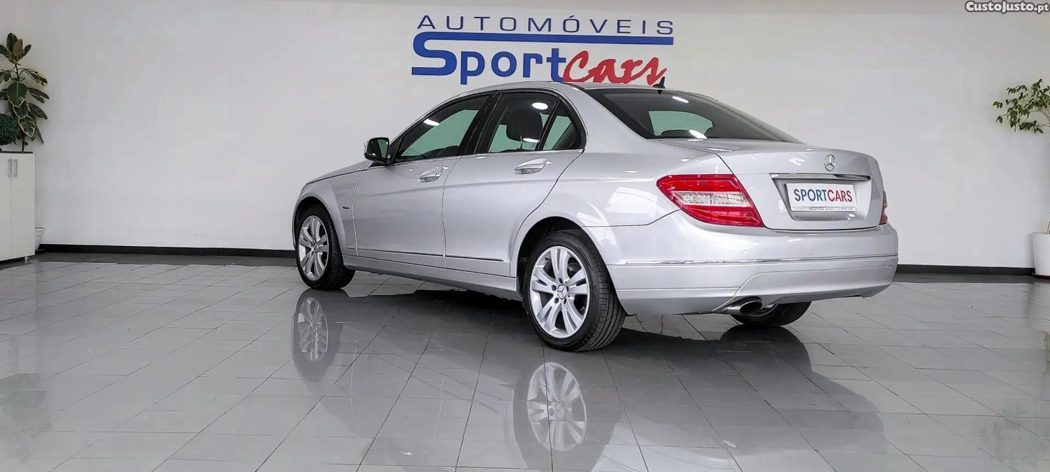 Mercedes-Benz C 220 CDi Avantgarde Aut. - 07 — photo 4