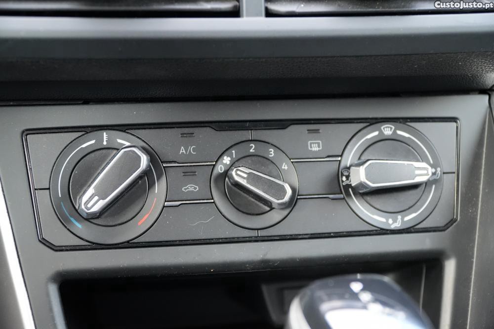 VW Taigo 1.0 TSI Life DSG - 23 — photo 2