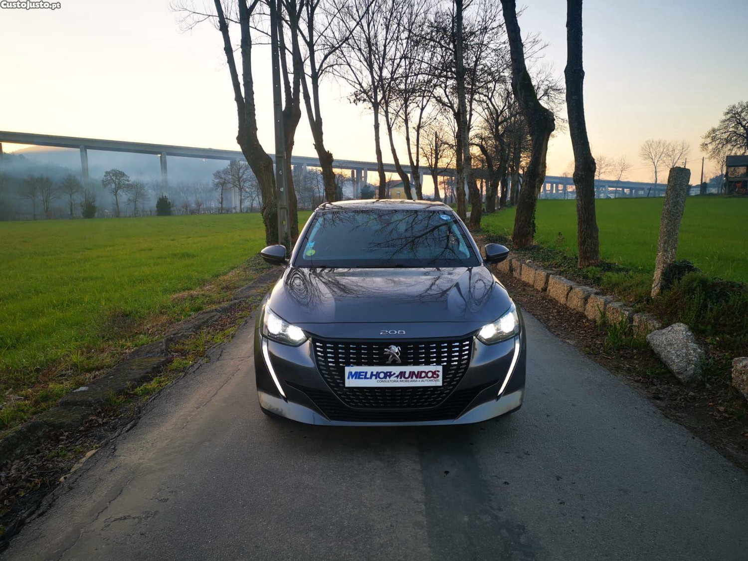 Peugeot 208 1.5 BlueHDi Allure — fotografia 5