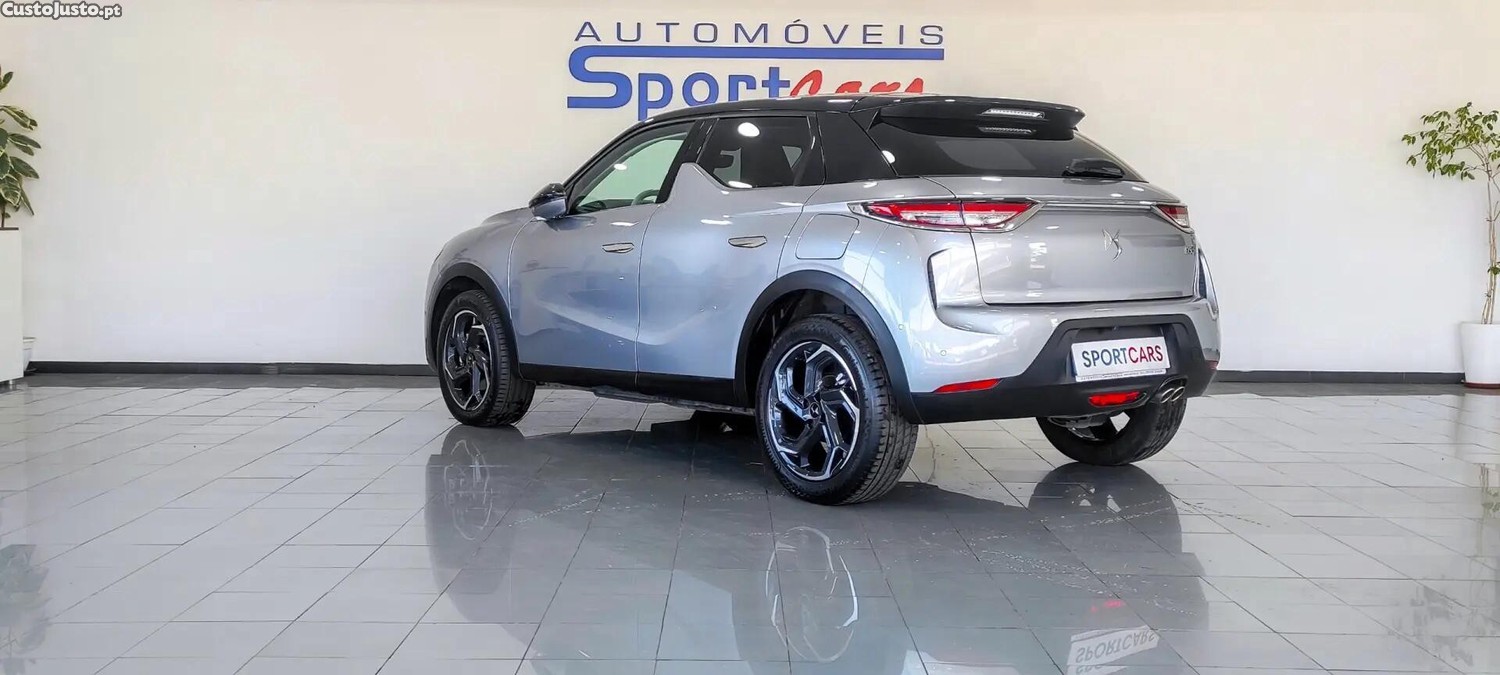 DS DS 3 CROSSBACK 1.2 PureTech Grand Chic EAT8 — photo 4