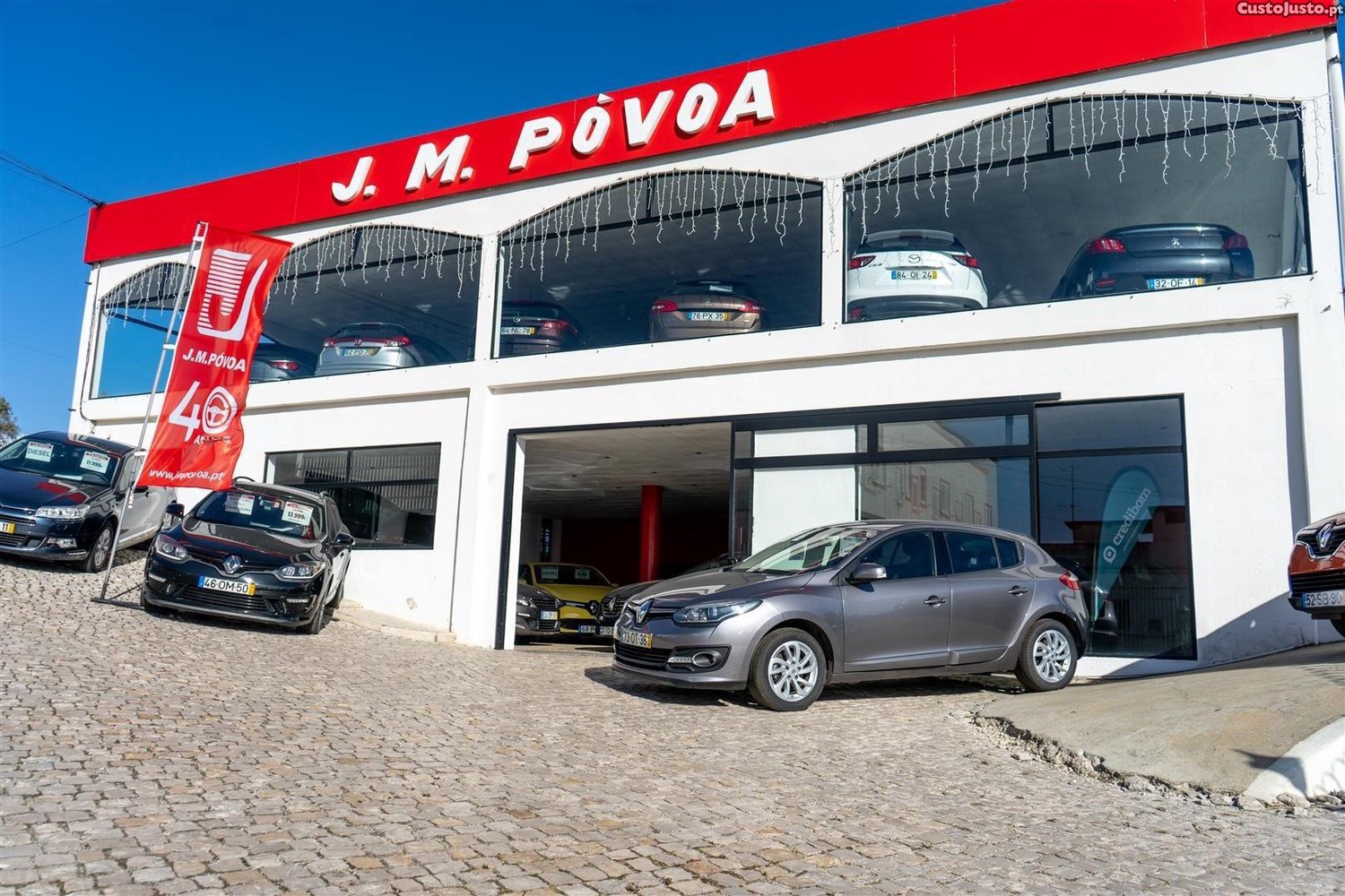 Mercedes-Benz A 180 d Progressive 2.0 116cv — fotografia 5