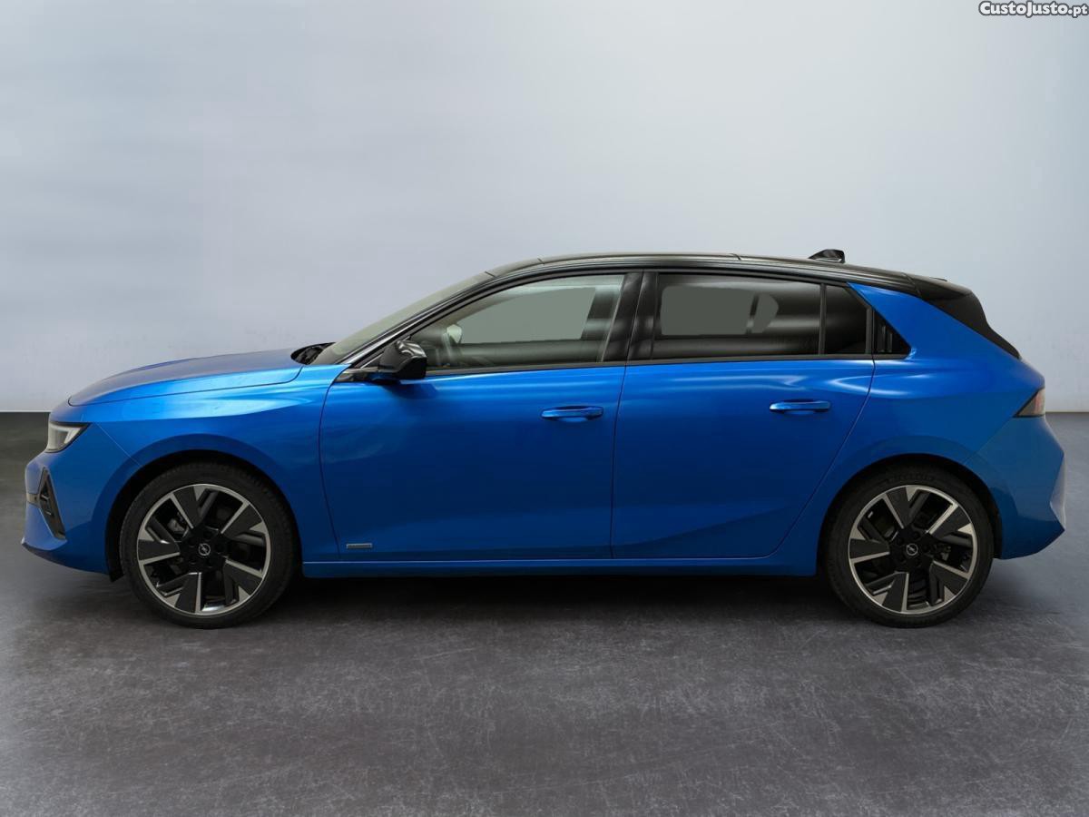 Opel Astra 54 kWh GS - 23 — photo 2