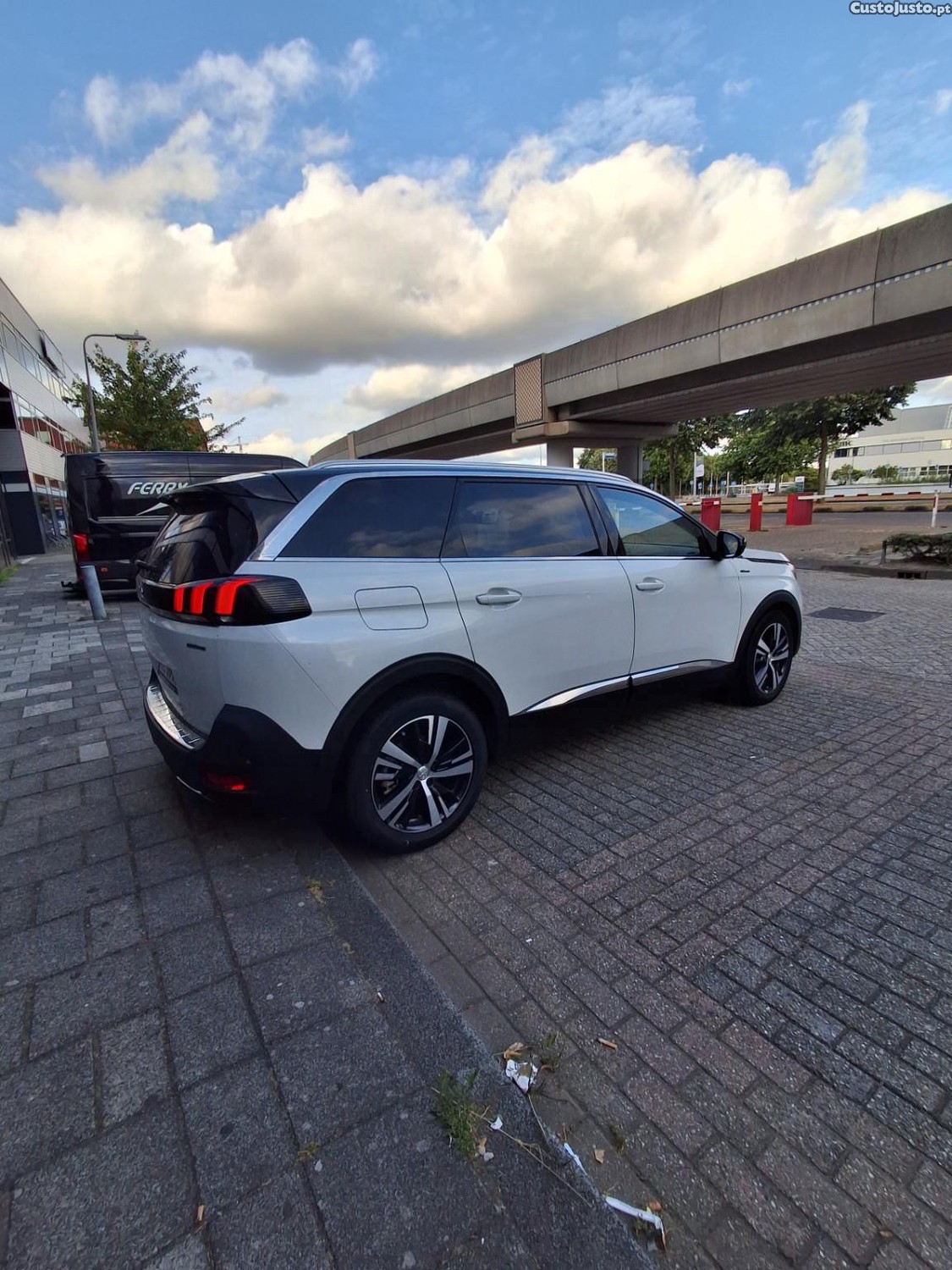 Peugeot 5008 2.0 GTLINE - 17 — photo 2