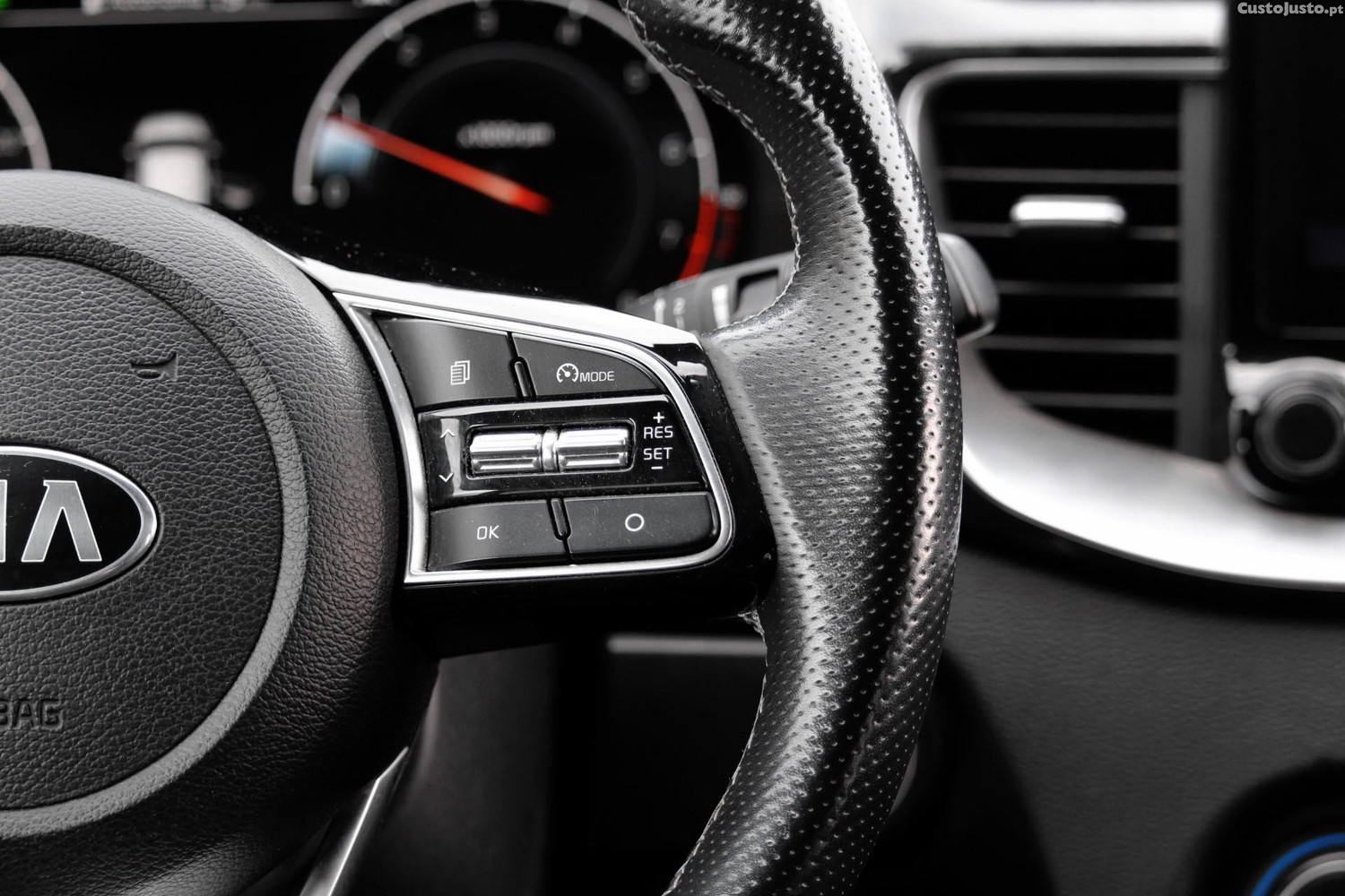 Kia ProCeed 1.0 T-GDi GT Line — fotografia 10