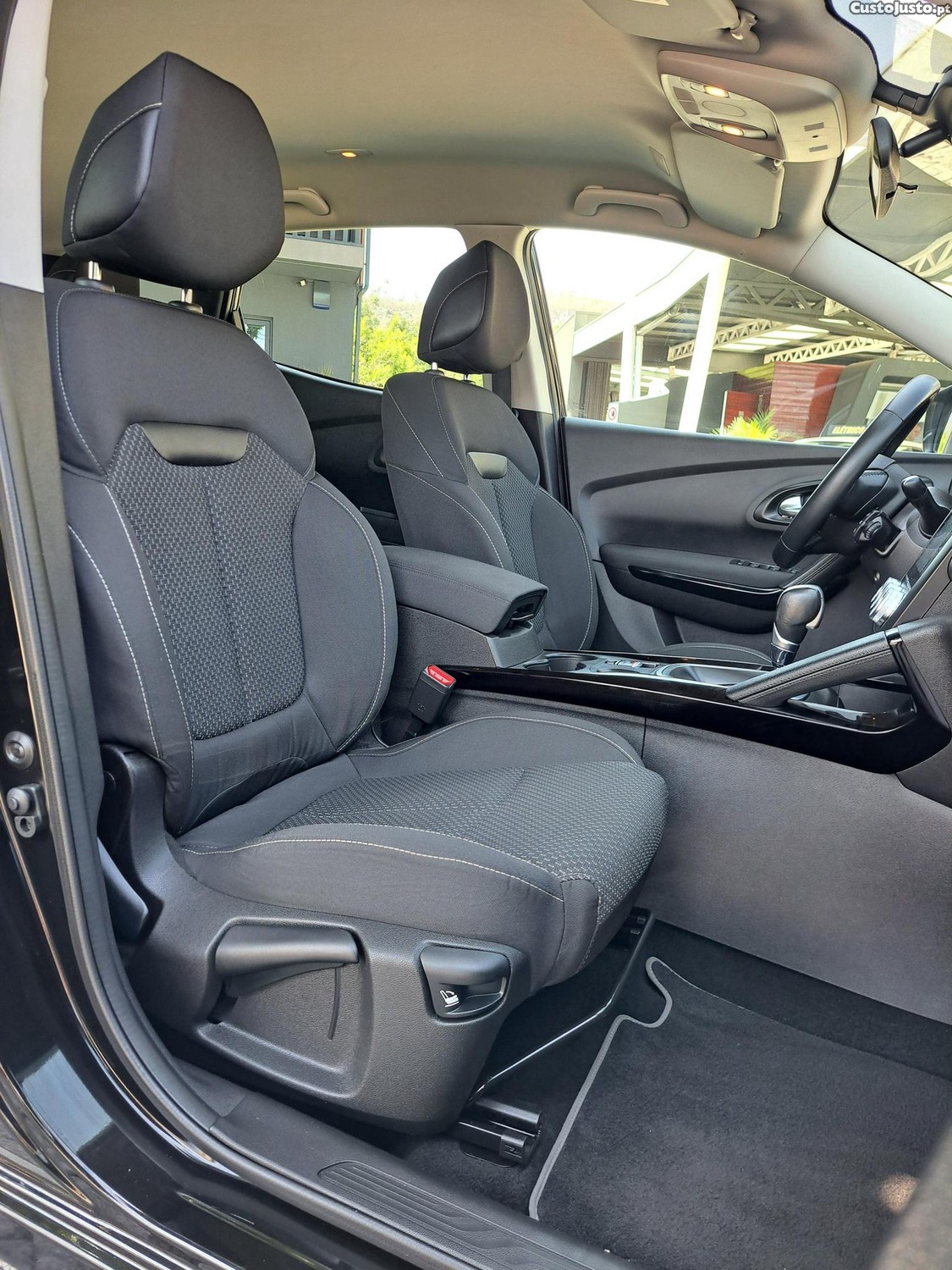 Renault Kadjar 1.3 TCE Intense EDC Cx. Automática — fotografia 7