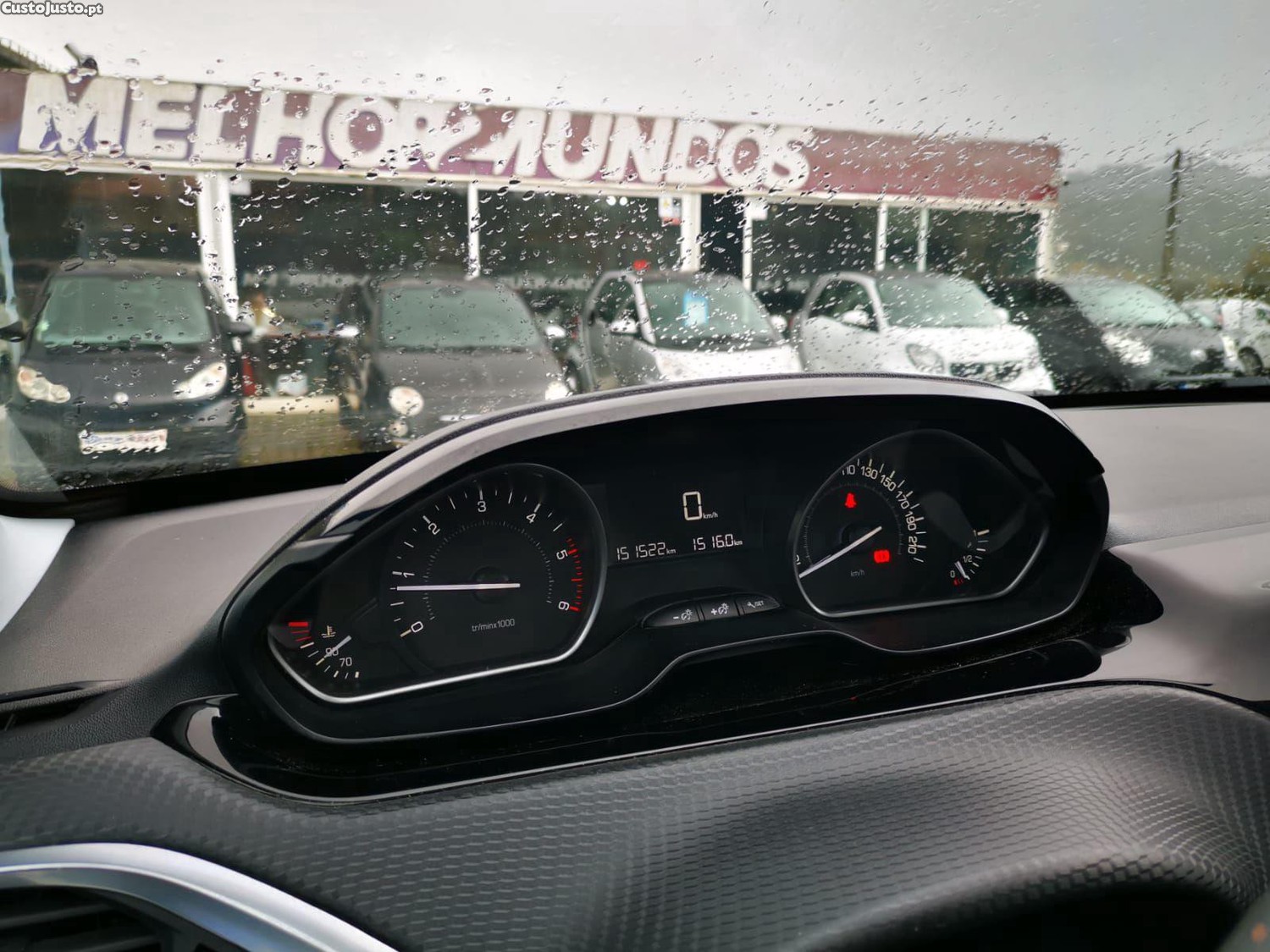 Peugeot 2008 1.6 BlueHDi Style — fotografia 6