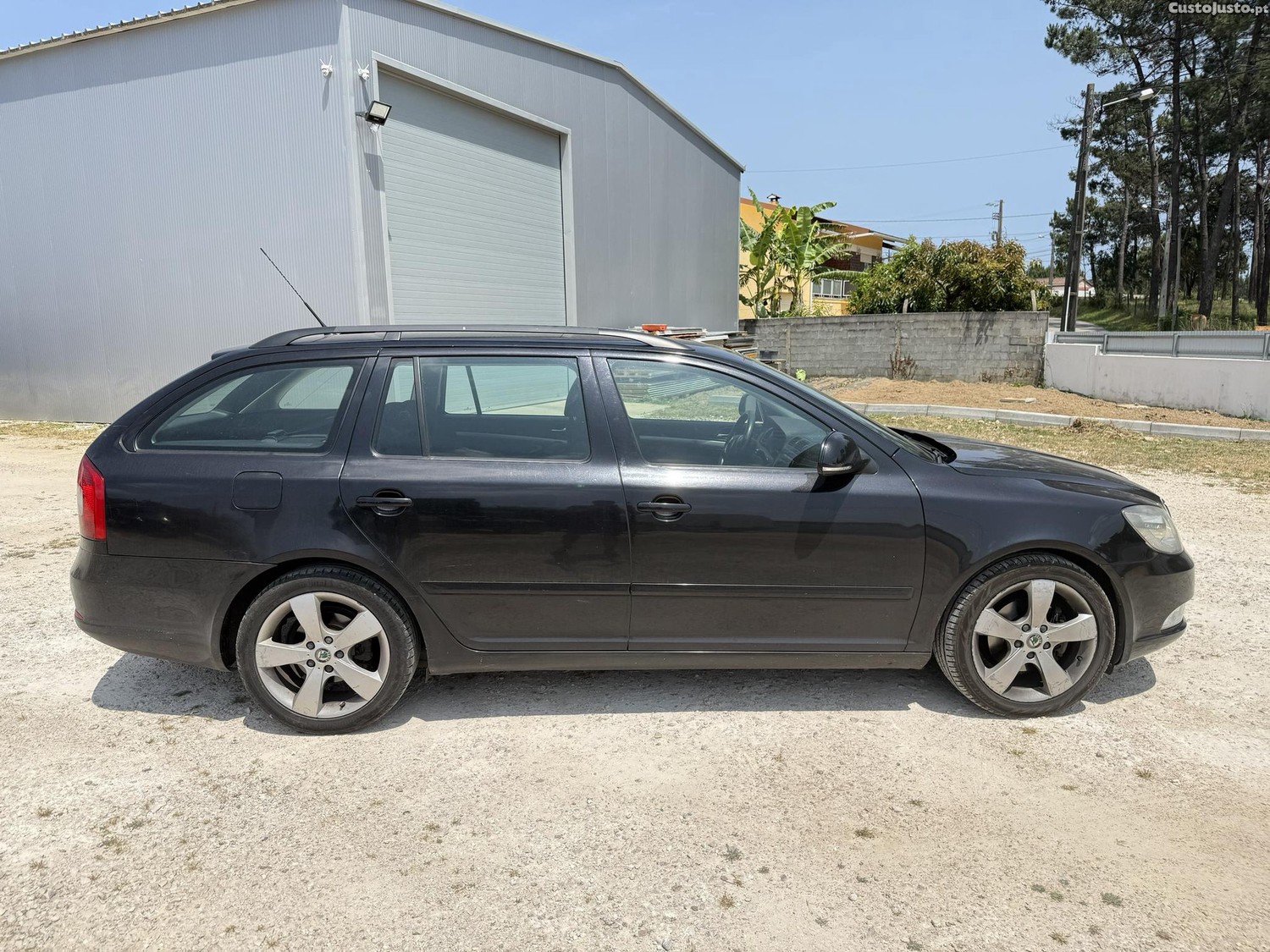 Skoda Octavia 2.0 TDI — fotografia 14