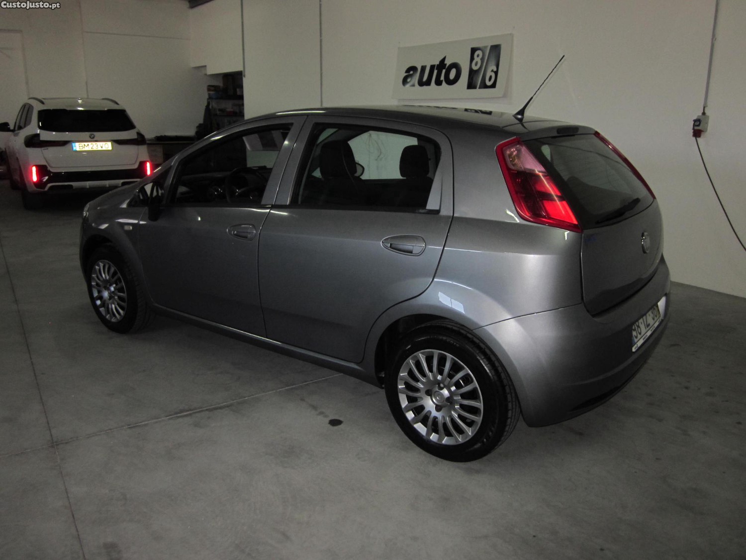 Fiat Punto 1.3 Mtj — fotografia 9