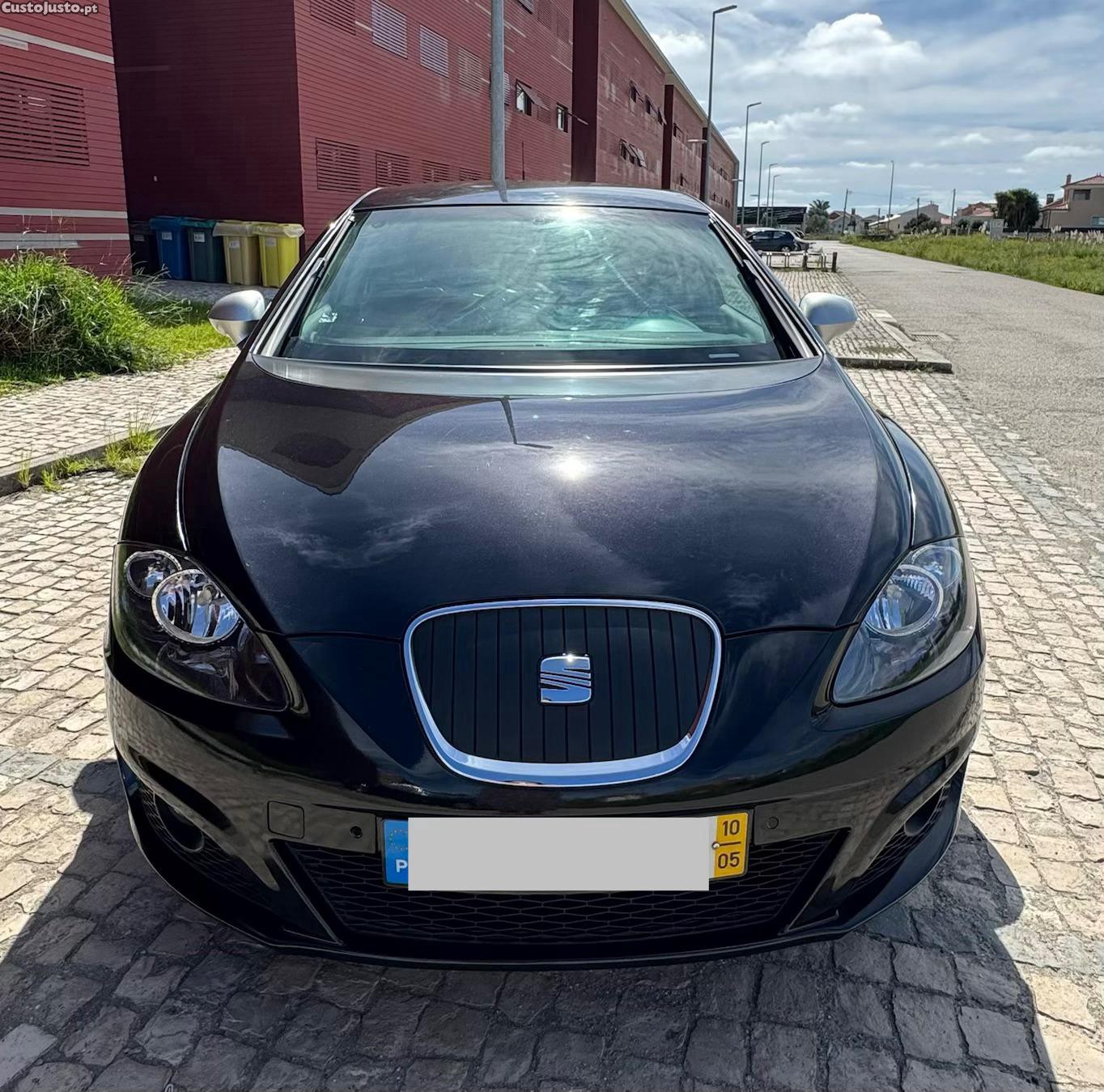 Seat Leon 1.6 TDI Ecomotive Style - 10 — photo 2