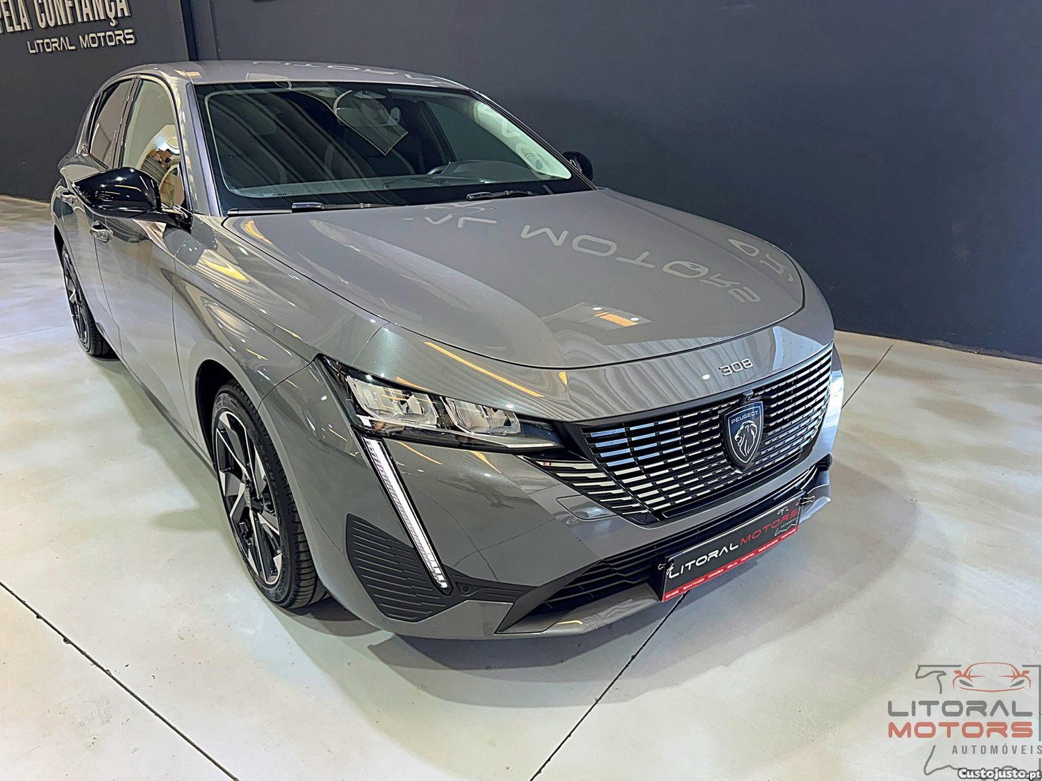 Peugeot 308 1.2 Hybrid Allure e-DCS6 - 25 — photo 3