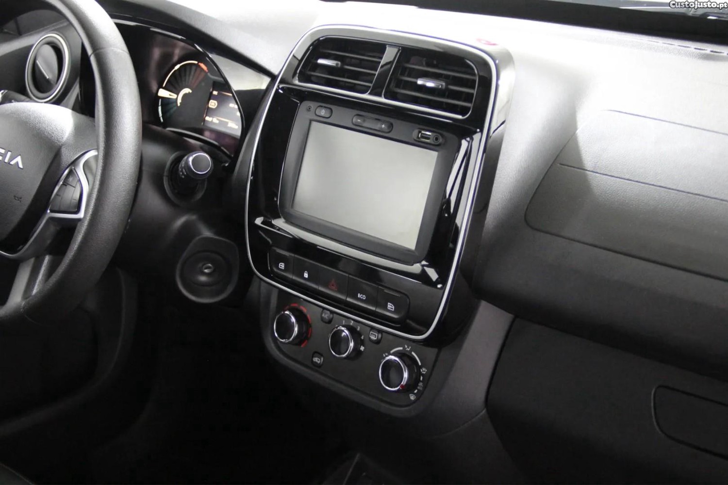 Dacia Spring Electric 45 Essential — fotografia 6