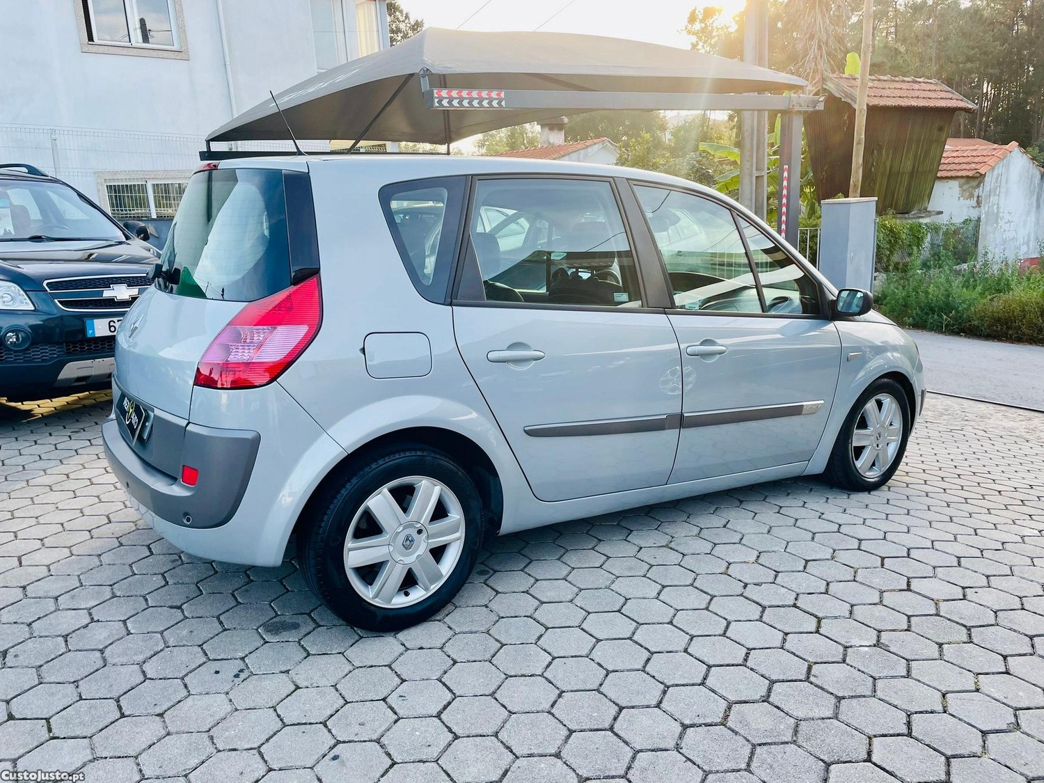 Renault Mégane Scénic 1.6 RXE - 04 — photo 4