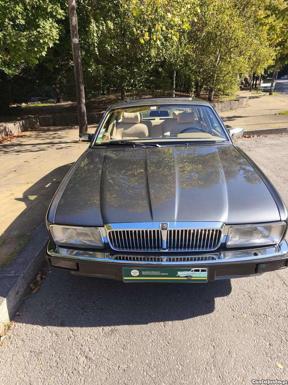 Jaguar XJ40 Sovereign 3.2 - 92 foto 3