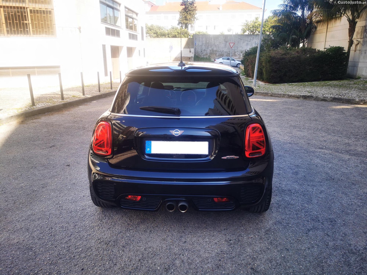 MINI John Cooper Works 231 CV — fotografia 4