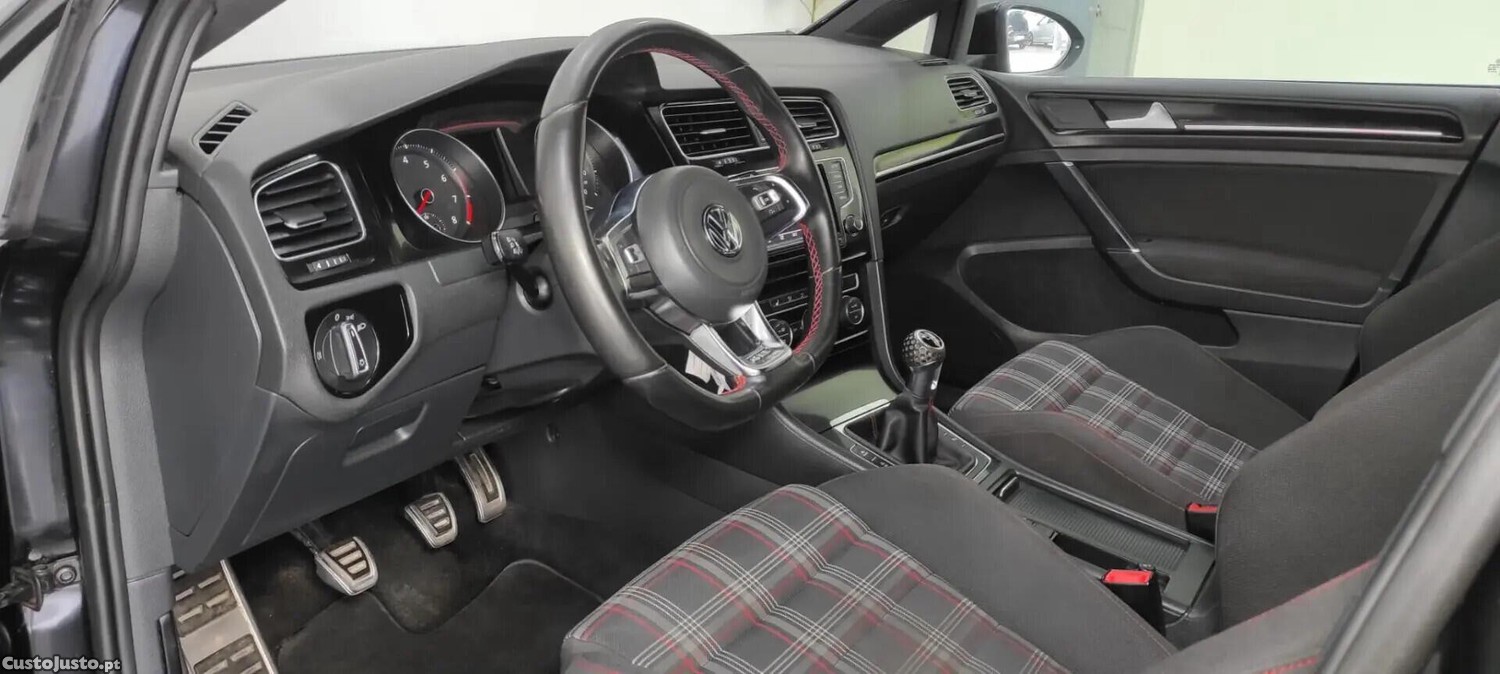 VW Golf GTI BlueMotion — photo 5