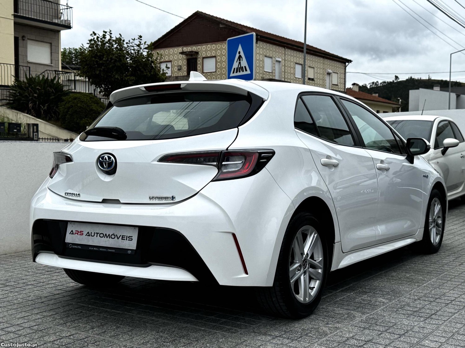 Toyota Corolla 1.8 Hybrid — photo 5