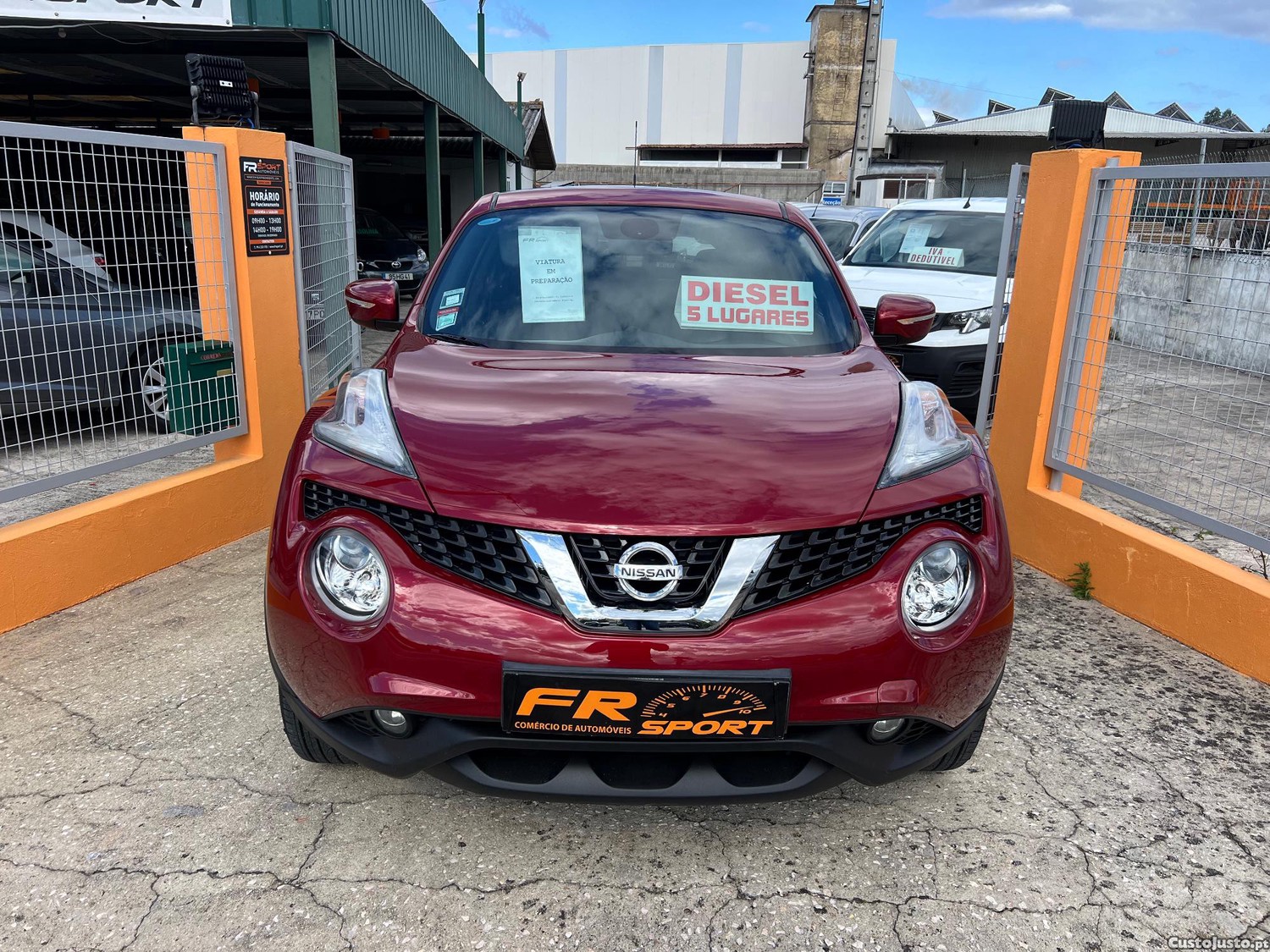 Nissan Juke 1.5 dCi Tekna Premium - 16 — photo 3
