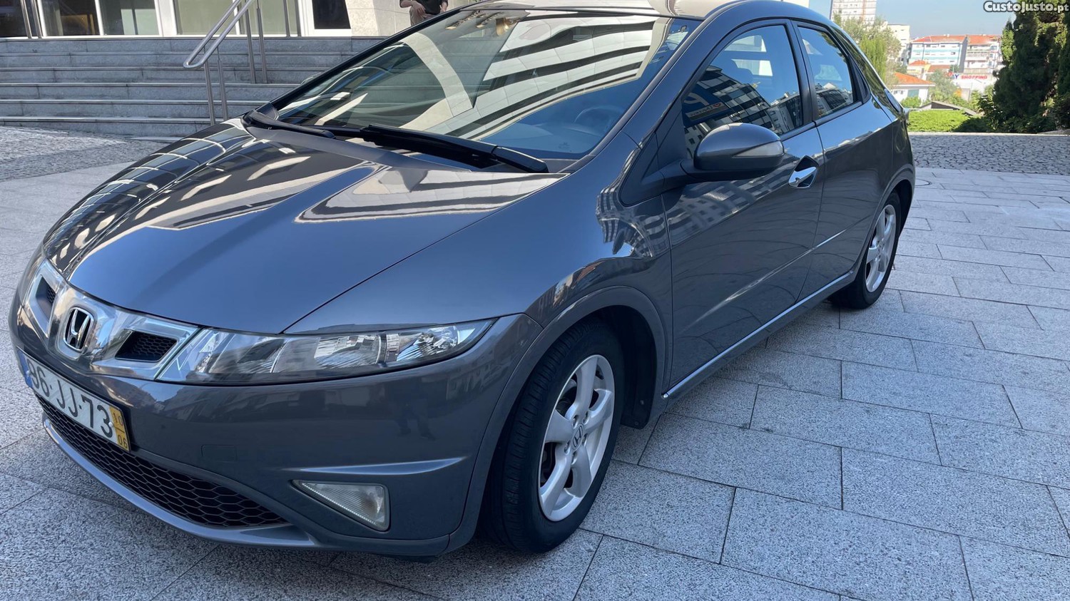 Honda Civic 1.4 i-VTEC - 10 — photo 2
