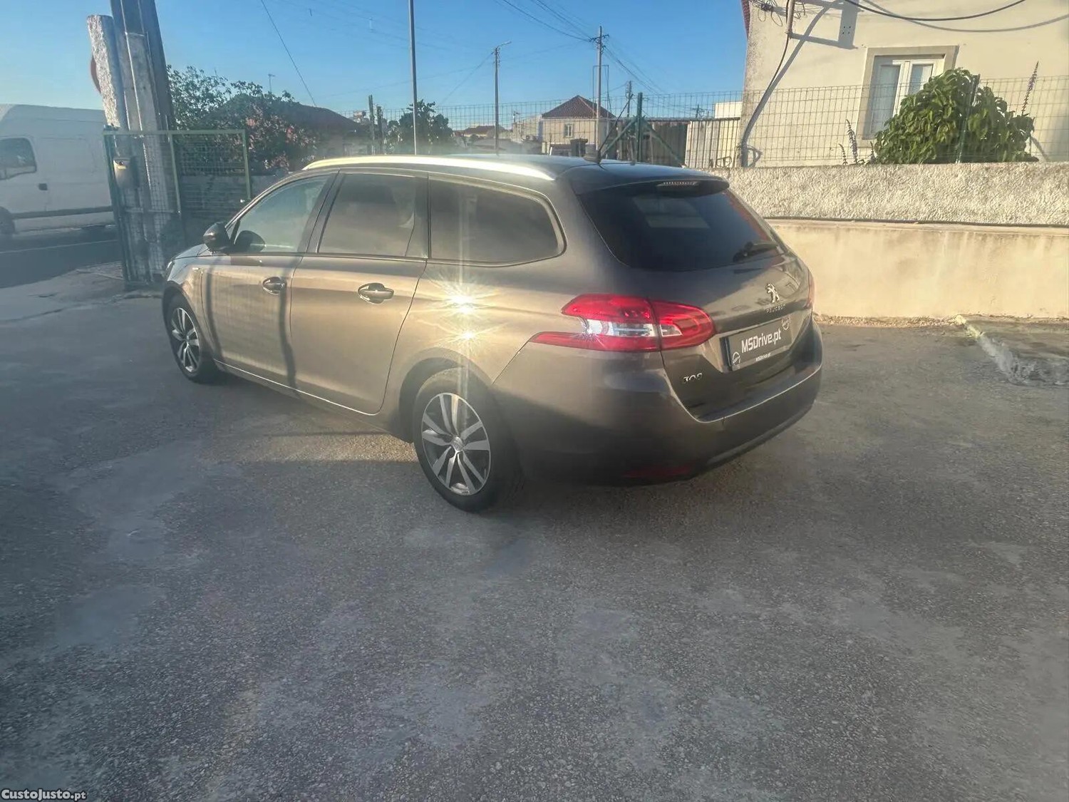 Peugeot 308 1.5 BlueHDi Active - 21 — photo 3