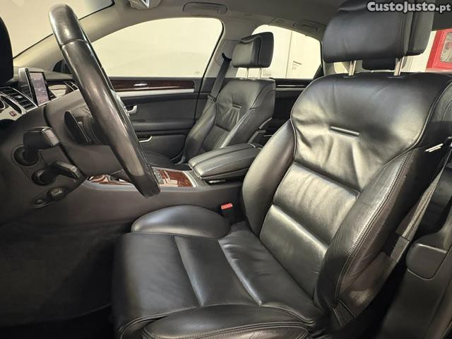 Audi A8 3.0 TDI V6 Quattro Triptronic — fotografia 3