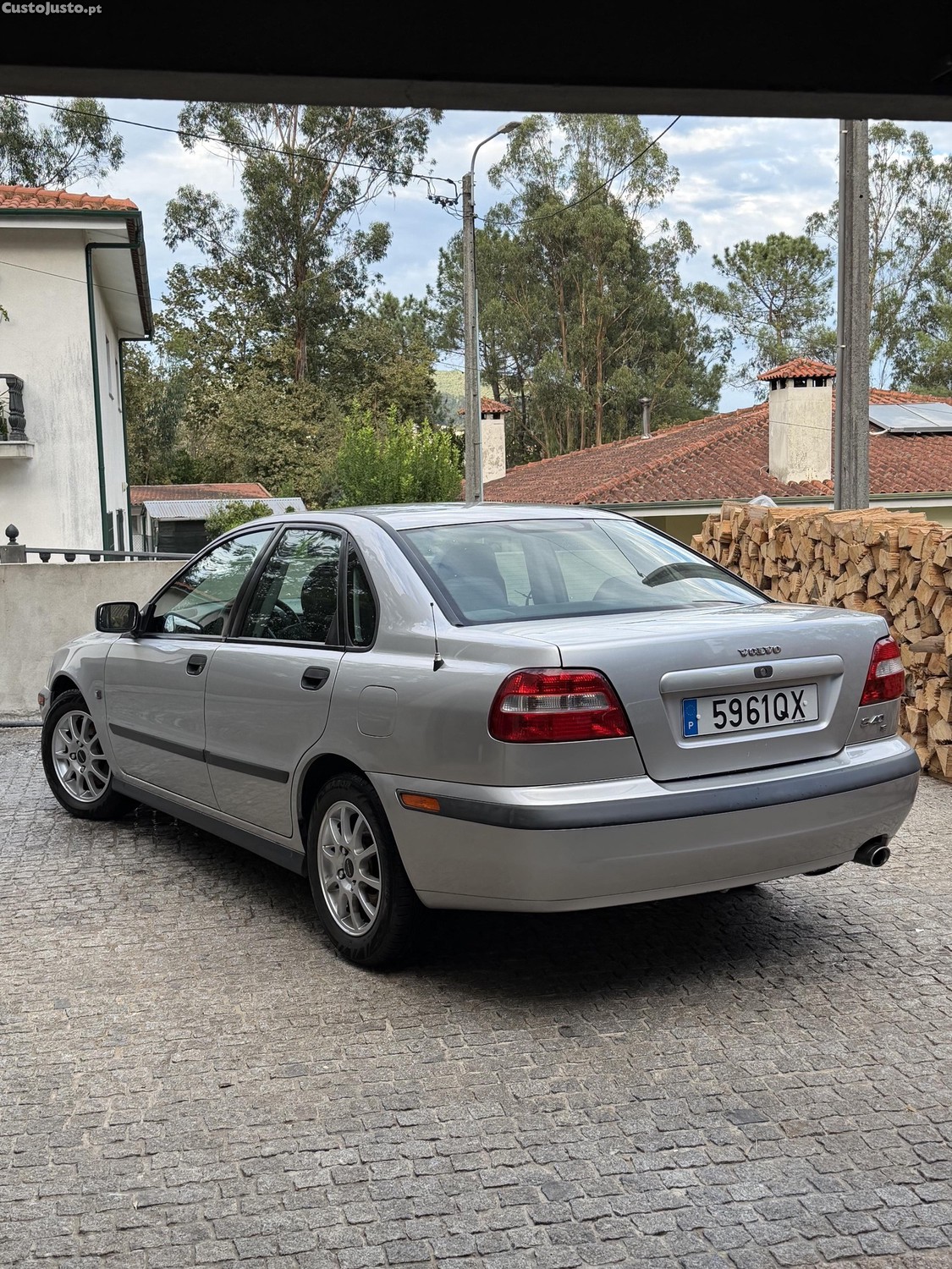 Volvo S40 1.6 - 01 — photo 3