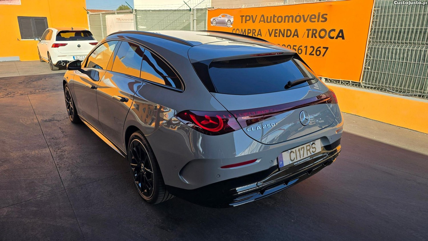 Mercedes-Benz CLA 250 EQ Shooting Brake Pack Night AMG - 26 — photo 5